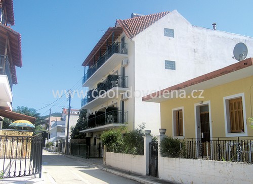 Hotel Petros