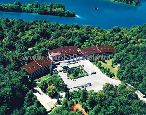 Hotel Jezero