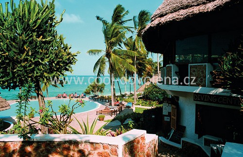 Hotel Karafuu Beach Resort
